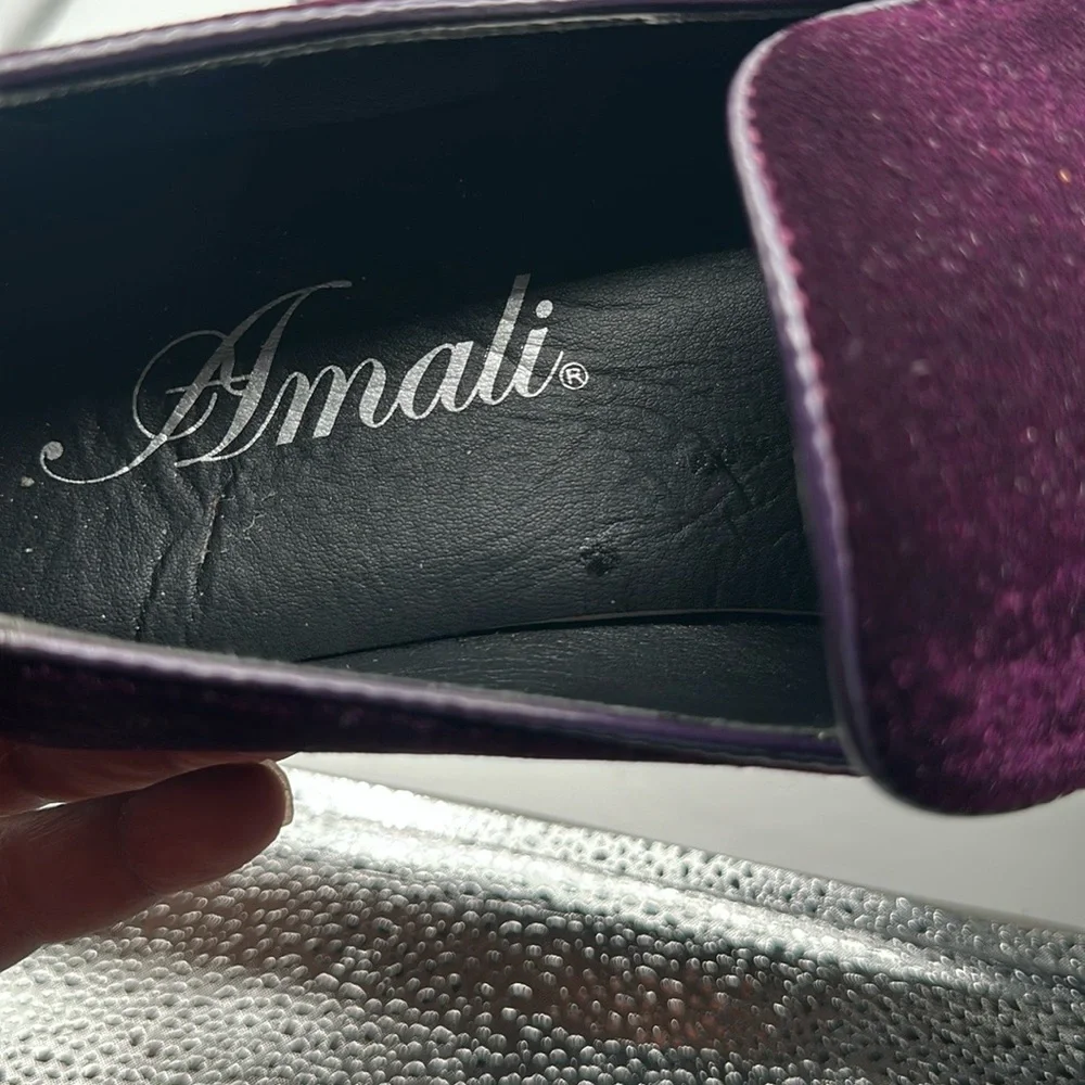 Amalfi Sz 9 1/2 Purple Chain Gold Gold Velvet Slip-On Loafers
